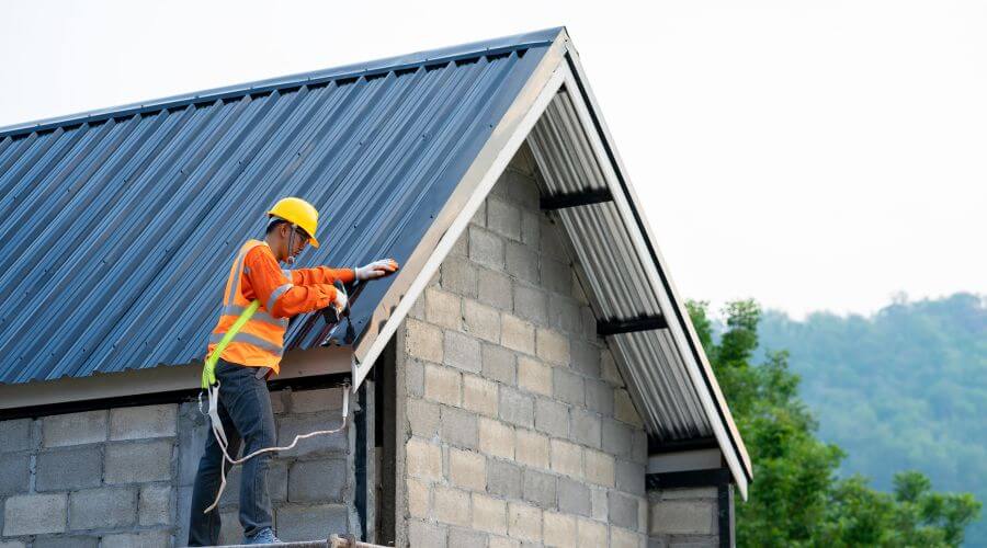 Expert Emergency Roof Repairs services in Pembroke, KY